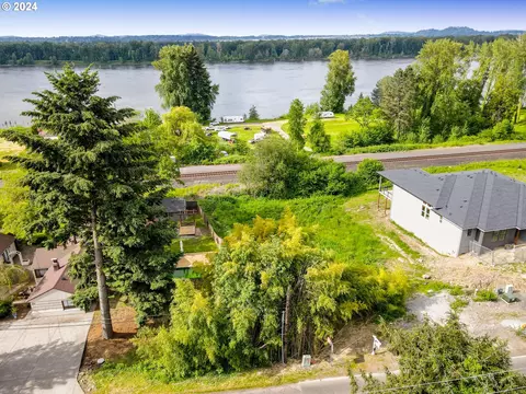 17005 SEvergreen Hwy, Vancouver, WA 98683