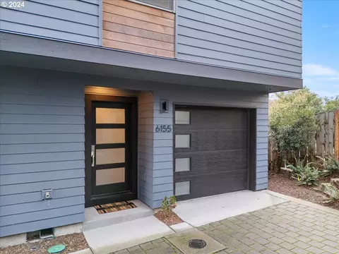 6155 SW 18th Dr # 9, Portland, OR 97239