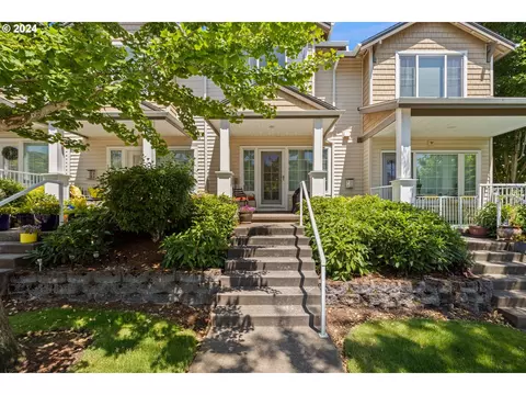 15349 SW Mallard Dr #102, Beaverton, OR 97007