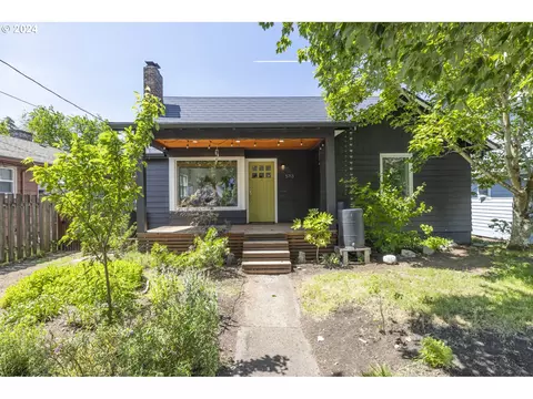 5713 NE 13th Ave, Portland, OR 97211