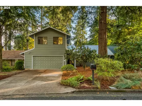 4322 Collins Way, Lake Oswego, OR 97035