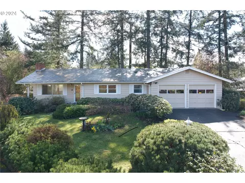 9328 SW Washington St, Portland, OR 97225