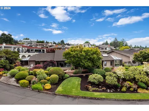 1513 SE 78th Ave, Vancouver, WA 98664