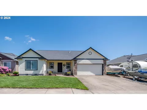 751 S 5th St, Jefferson, OR 97352
