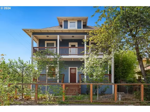 6928 SE Raymond Ct #2, Portland, OR 97206