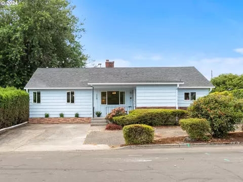 118 Birch Ave, Wood Village, OR 97060