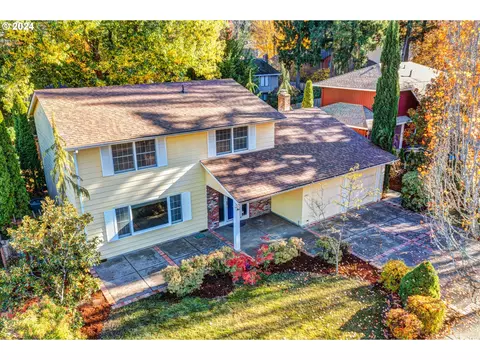 9665 SW Carriage Way, Beaverton, OR 97008