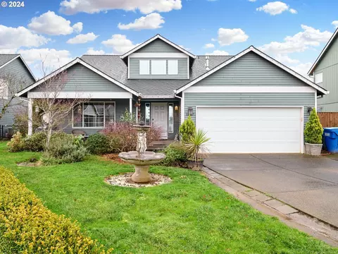 12017 Chantal St NE, Donald, OR 97020