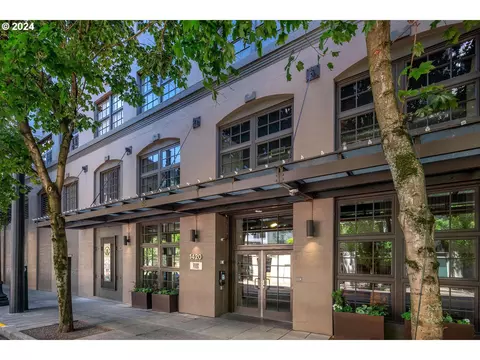 1420 NW Lovejoy St #405, Portland, OR 97209