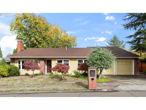19245 NW Athena Pl, Portland, OR 97229