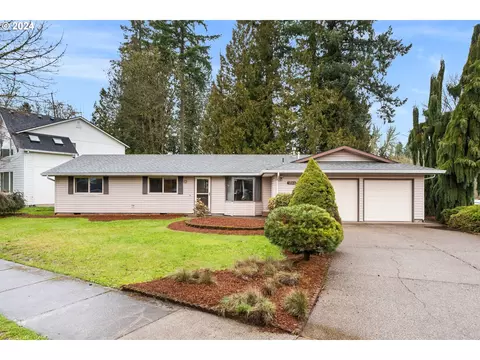 5561 SE Brookside St, Hillsboro, OR 97123