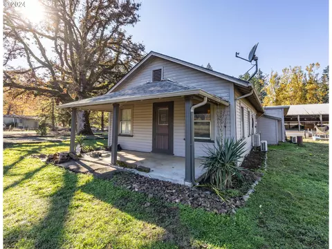 82018 Lost Creek Rd, Dexter, OR 97431