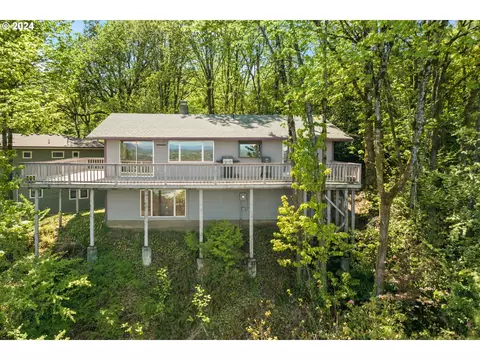 6941 S Corbett Ave, Portland, OR 97219