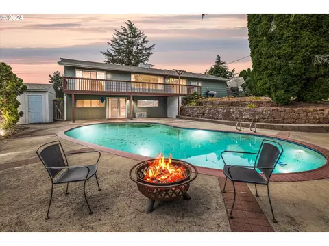 15222 SE La Marquita Way, Milwaukie, OR 97267