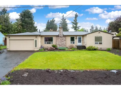 117 Mccarver Ave, Oregon City, OR 97045