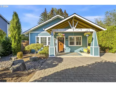 633 NW 10th St, Mcminnville, OR 97128