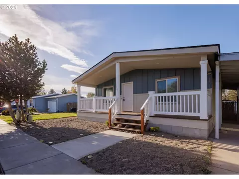 5461 Winterfield Way, Klamath Falls, OR 97603