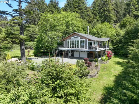79209 Ray Brown Rd, Arch Cape, OR 97102