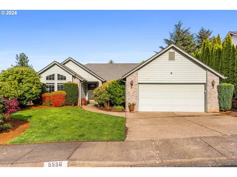 5556 Oak Heights Ct, Salem, OR 97306