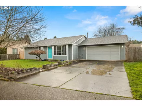 4198 SE Wynnwood Dr, Hillsboro, OR 97123