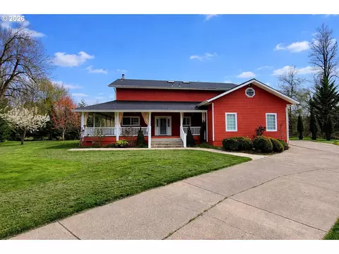 78341 Snauer Ln, Cottage Grove, OR 97424