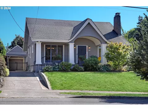 3234 E Burnside St, Portland, OR 97214