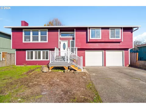 18106 SE Sun Meadow Ct, Milwaukie, OR 97267