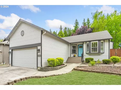 8517 NE 15th St, Vancouver, WA 98664