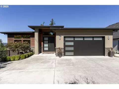 3273 39th Ct, Washougal, WA 98671