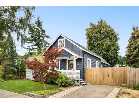 8421 N Bayard Ave, Portland, OR 97217