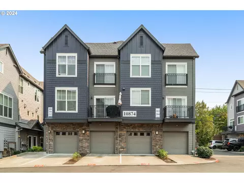10874 NE Red Wing Way #202, Hillsboro, OR 97006