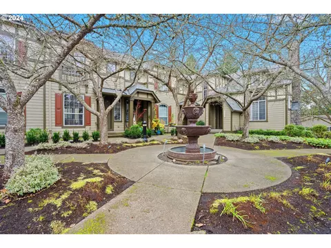 11640 SW Longspur Ter, Beaverton, OR 97007