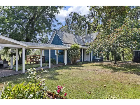 36248 Camp Creek Rd, Springfield, OR 97478
