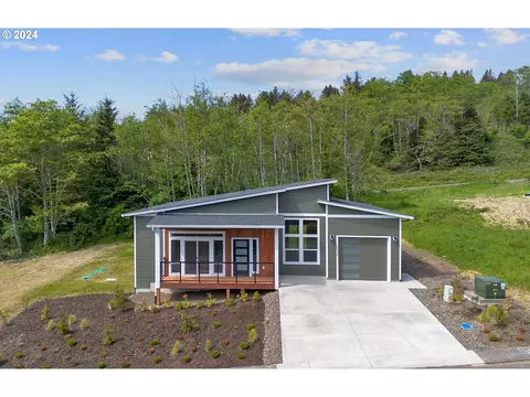 5630 Valhalla Dr, Neskowin, OR 97149