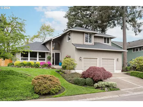 2939 Hunter Way, West Linn, OR 97068