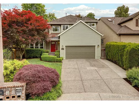 5045 Greensborough Ct, Lake Oswego, OR 97035