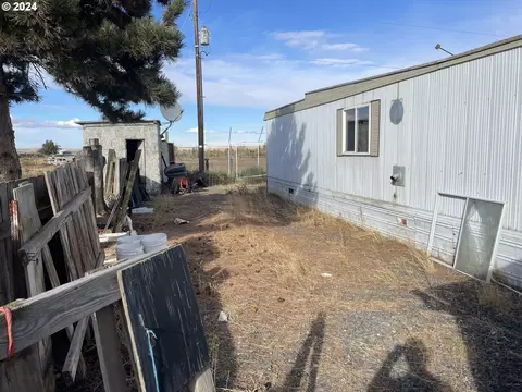 75461 Depot Ln, Irrigon, OR 97844