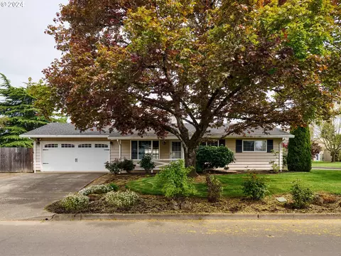 3175 NE Lincoln St, Hillsboro, OR 97124