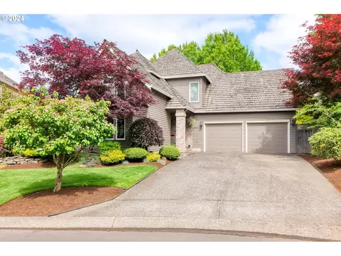 5063 Greensborough Ct, Lake Oswego, OR 97035