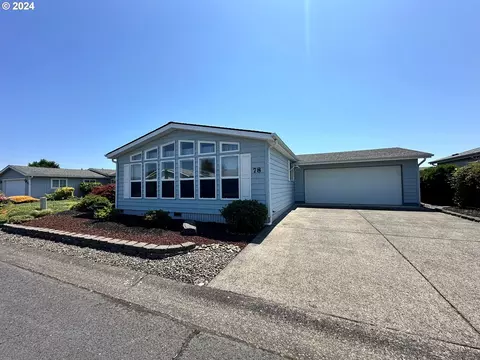 16500 SE 1st St #78, Vancouver, WA 98684