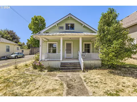 2230 B St, Forest Grove, OR 97116