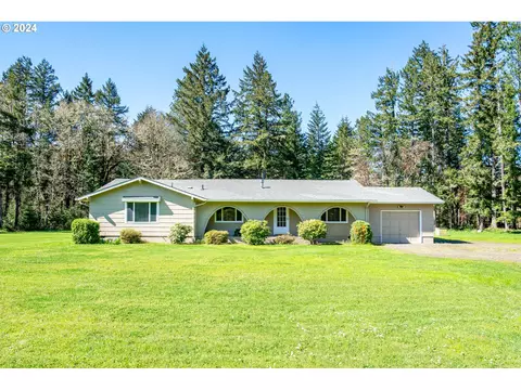 24185 Warthen Rd, Elmira, OR 97437