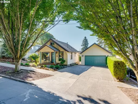 4144 SE Ogden St, Portland, OR 97202