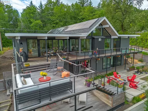 10690 NW Laidlaw Rd, Portland, OR 97229