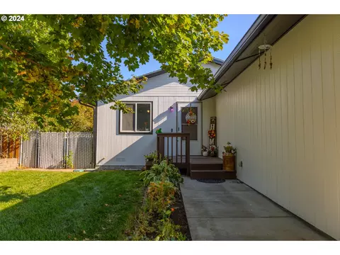 195 SE Ninth St, Irrigon, OR 97844