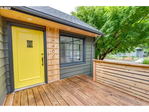 4400 NE Valley View Ln, Vancouver, WA 98663