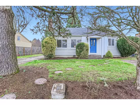 239 NW Rachel St, Hillsboro, OR 97124