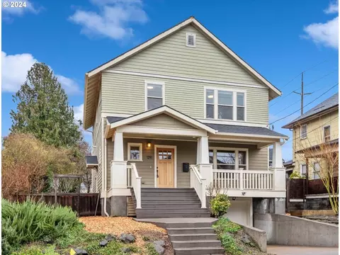 129 NE Wygant St, Portland, OR 97211