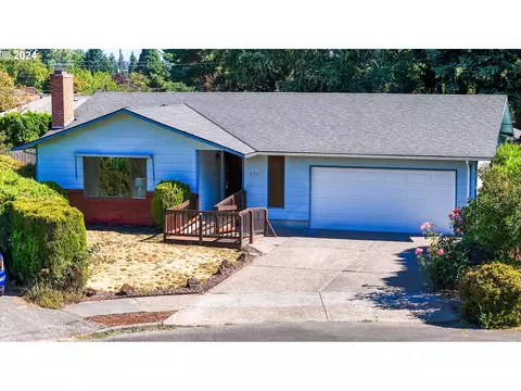 5311 NE Roselawn St, Portland, OR 97218