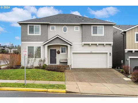 17091 SE Rhododendron St, Happy Valley, OR 97086